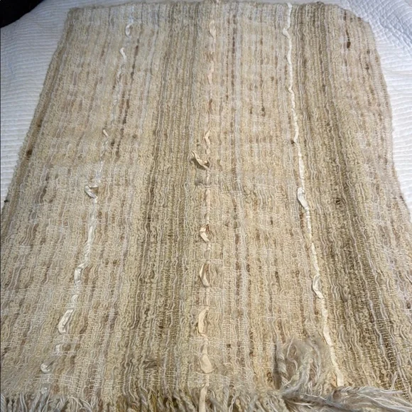 Beige Textured Wrap - Picture 3 of 5